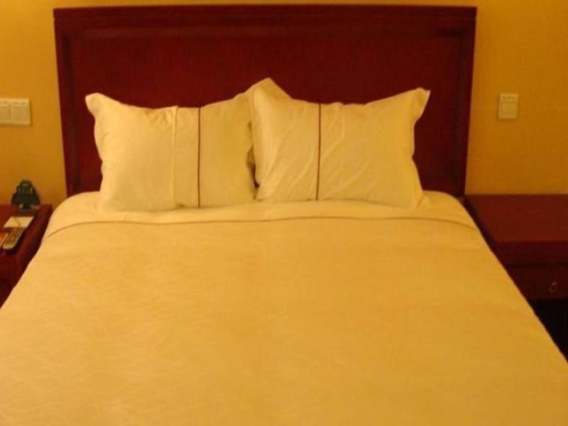 Greentree Inn Jiangsu Huaian Chuzhou Avenue Business Hotel 淮安 エクステリア 写真