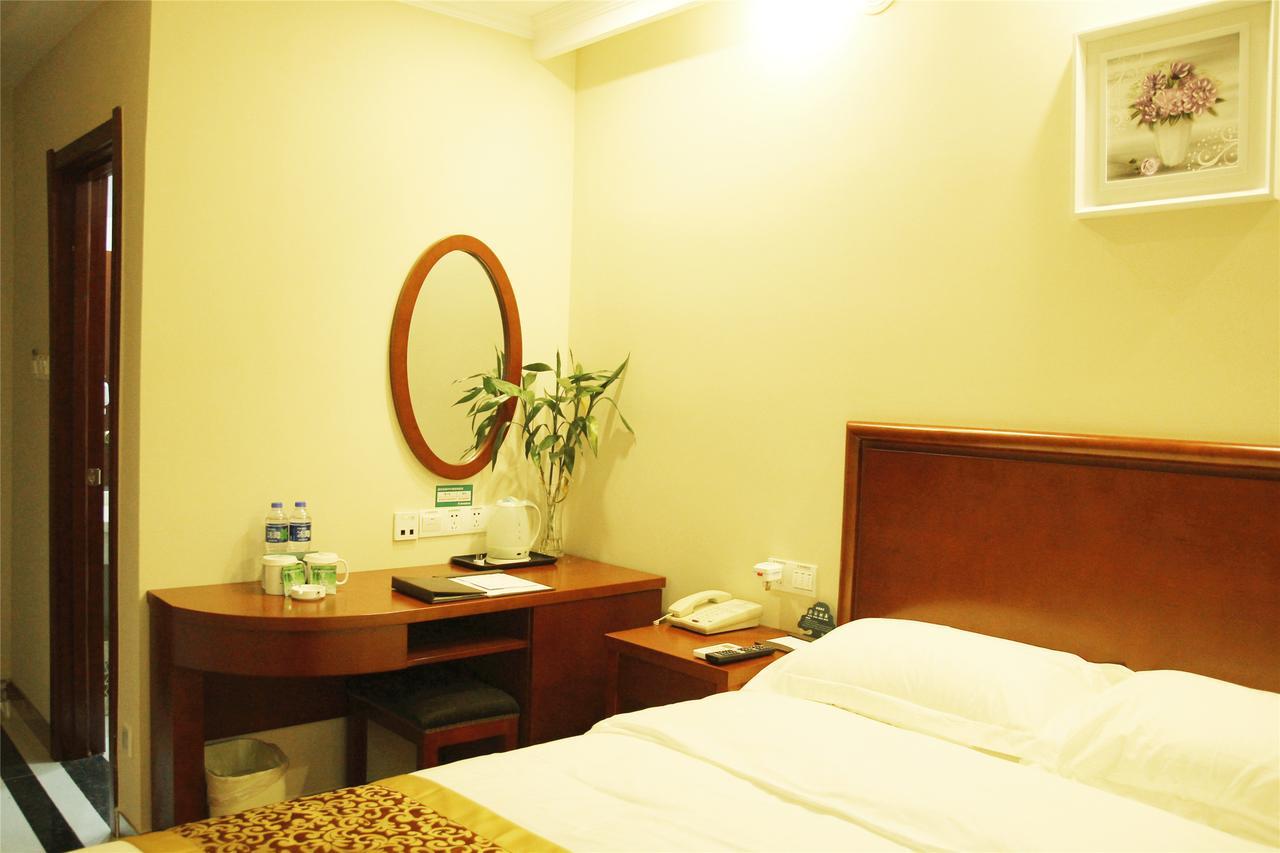 Greentree Inn Jiangsu Huaian Chuzhou Avenue Business Hotel 淮安 エクステリア 写真